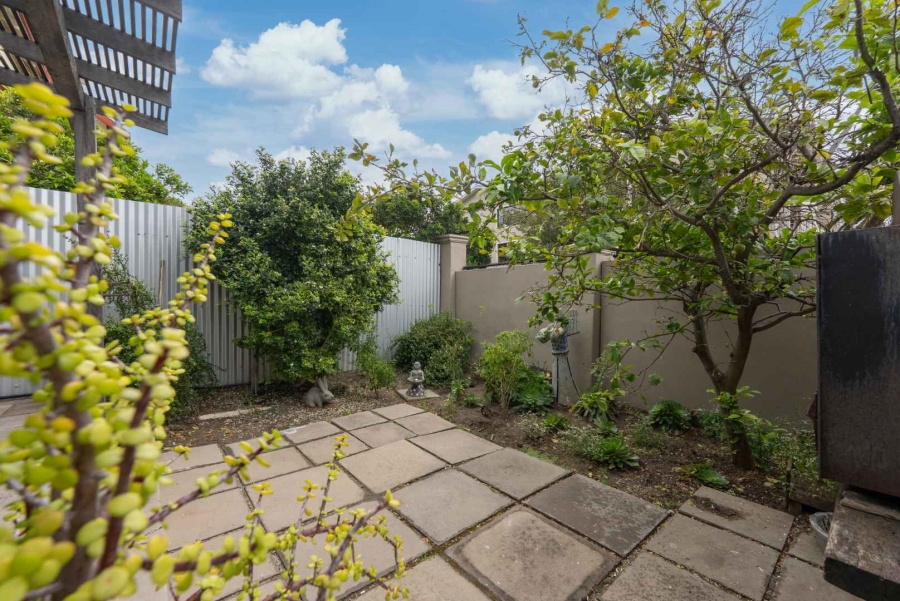 3 Bedroom Property for Sale in Gardens Western Cape